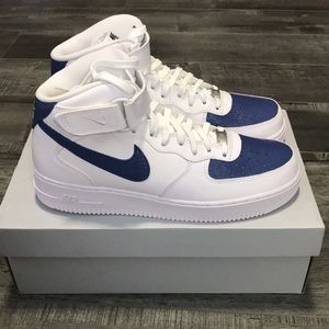 Nike Air Force 1 Mid ‘07 size 10.5